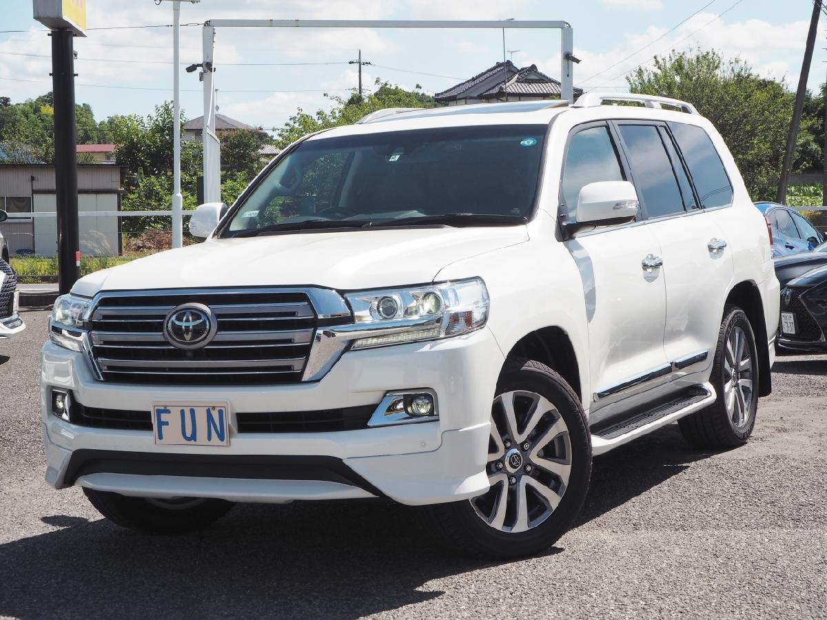 TOYOTA LAND CRUISER
