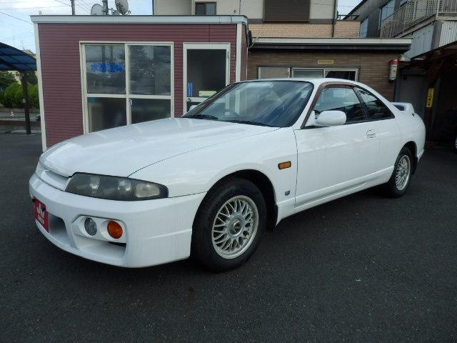 NISSAN SKYLINE