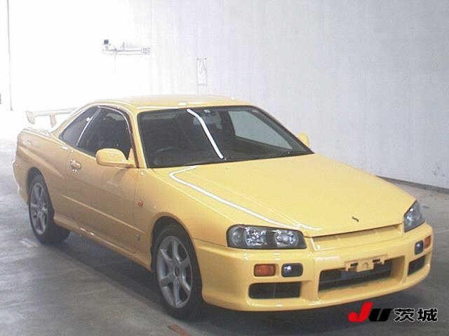 NISSAN SKYLINE