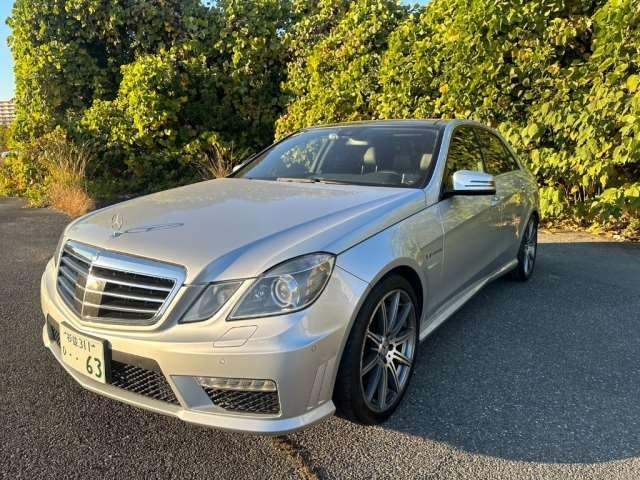 MERCEDES BENZ E CLASS