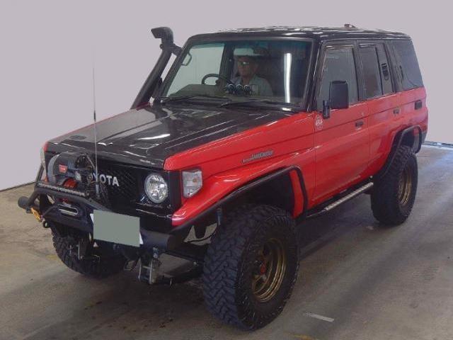 TOYOTA LAND CRUISER 70