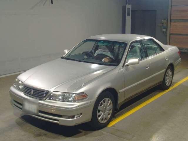 TOYOTA MARK II
