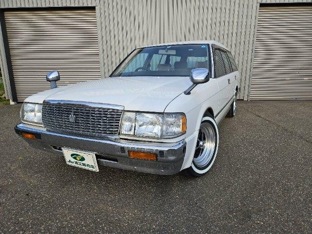 TOYOTA CROWN STATION WAGON