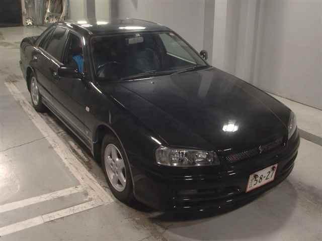 NISSAN SKYLINE