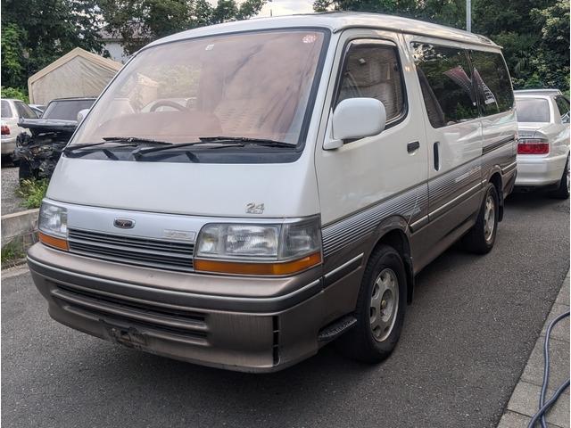 TOYOTA HIACE WAGON