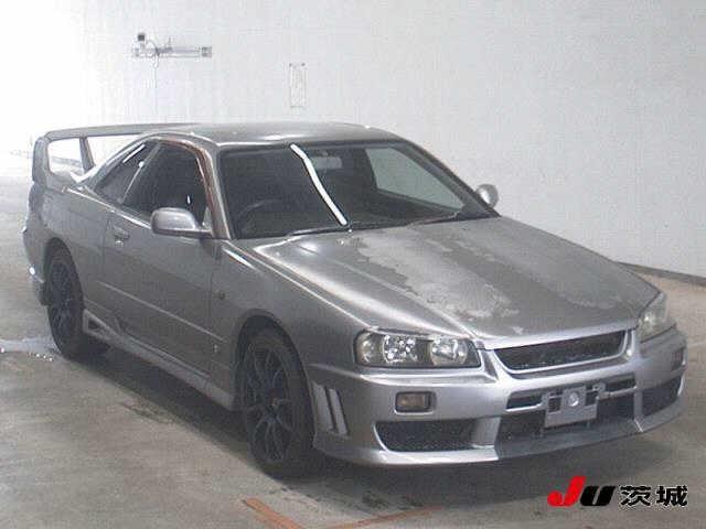 NISSAN SKYLINE