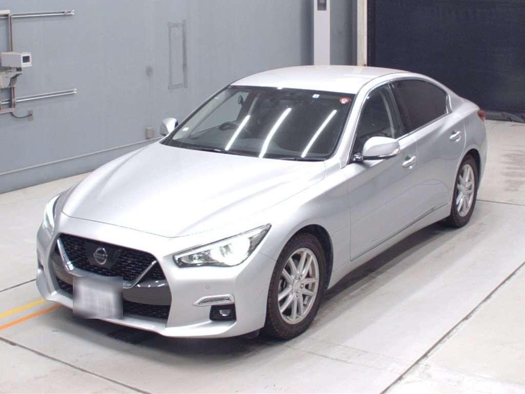 NISSAN SKYLINE