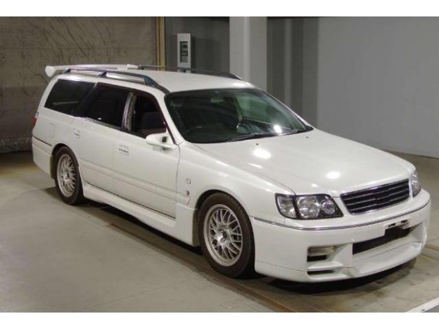 NISSAN STAGEA