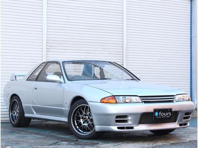 NISSAN SKYLINE