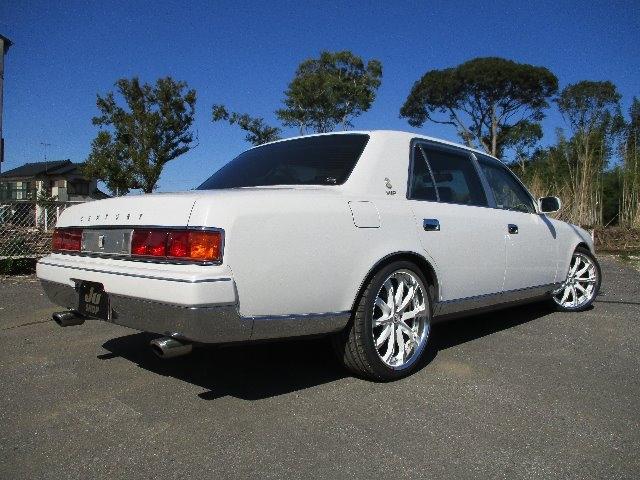 Used toyota century for Sale from Japan | Live Stock & Shipping