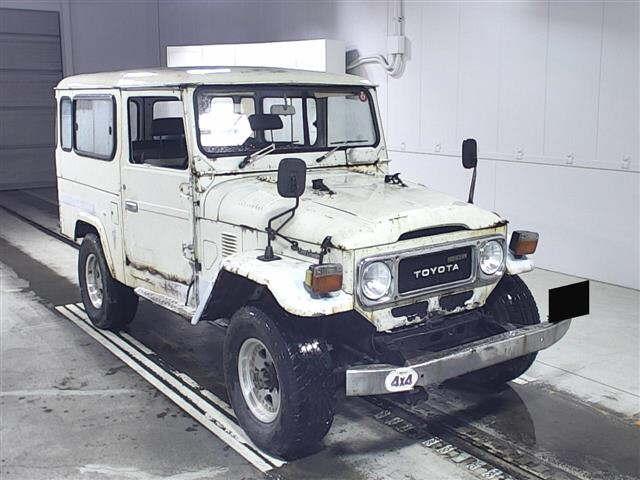 TOYOTA LAND CRUISER