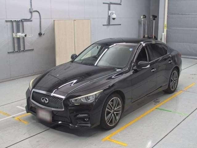NISSAN SKYLINE
