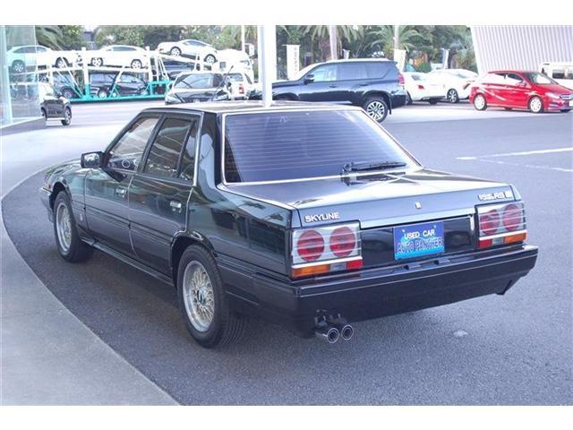 NISSAN SKYLINE