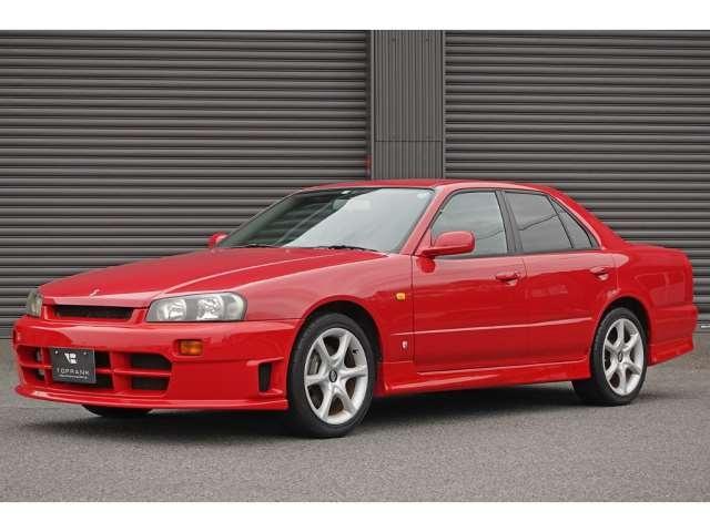 NISSAN SKYLINE