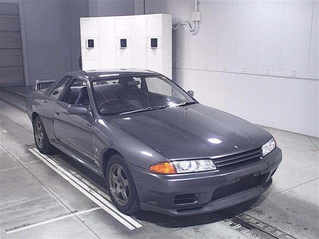 NISSAN SKYLINE