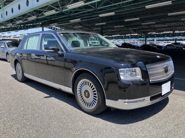 TOYOTA CENTURY