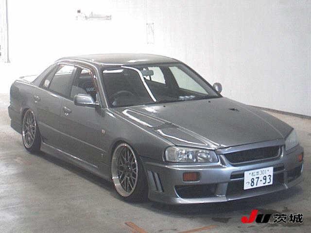NISSAN SKYLINE