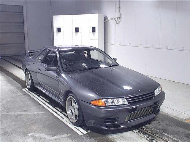 NISSAN SKYLINE
