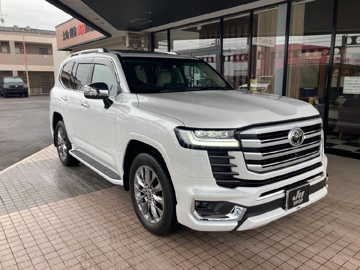 TOYOTA LAND CRUISER