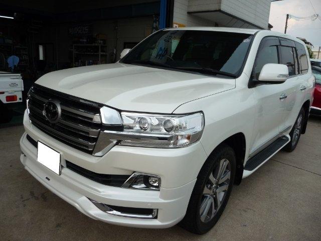TOYOTA LAND CRUISER