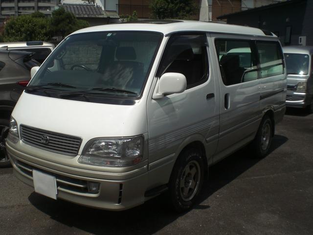 TOYOTA HIACE WAGON