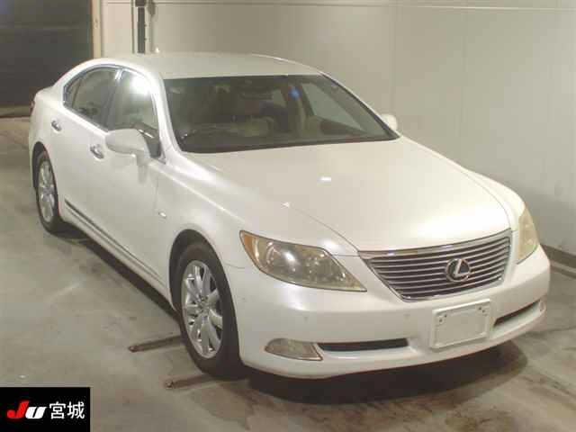 LEXUS LS