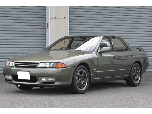 NISSAN SKYLINE