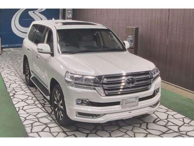 TOYOTA LAND CRUISER