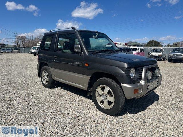 MITSUBISHI PAJERO MINI