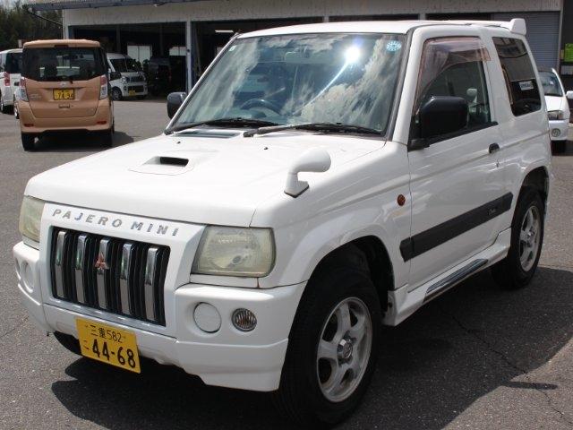 MITSUBISHI PAJERO MINI
