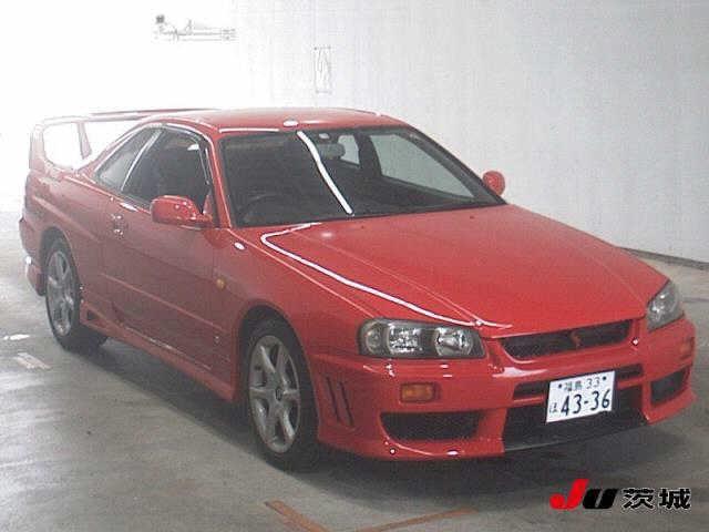 NISSAN SKYLINE