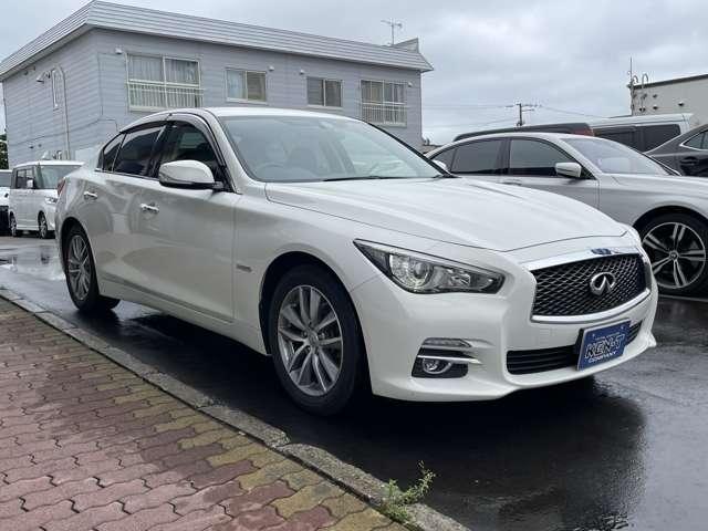 NISSAN SKYLINE