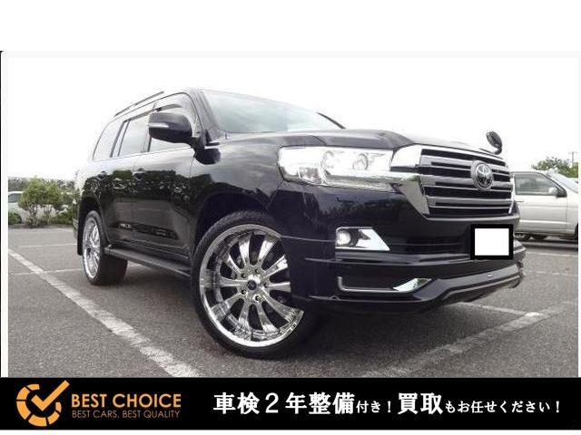 TOYOTA LAND CRUISER