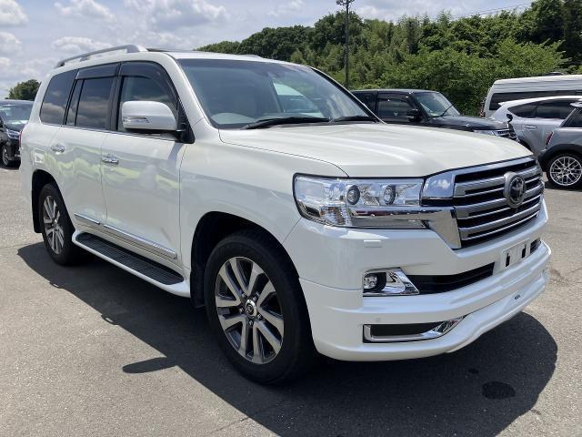 TOYOTA LAND CRUISER