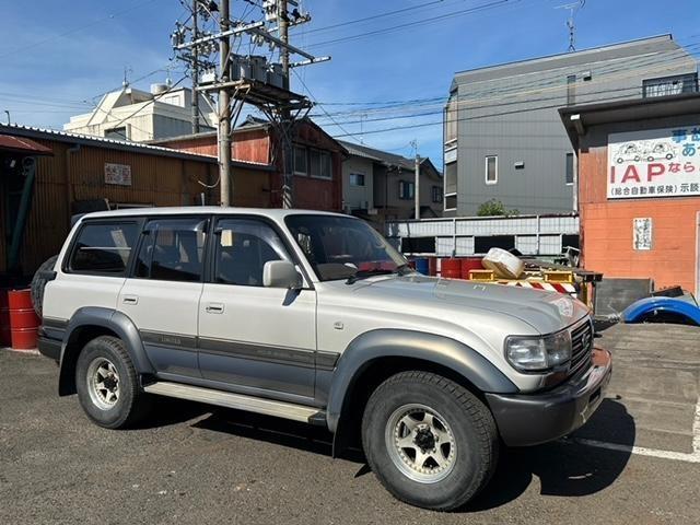 TOYOTA LAND CRUISER 80