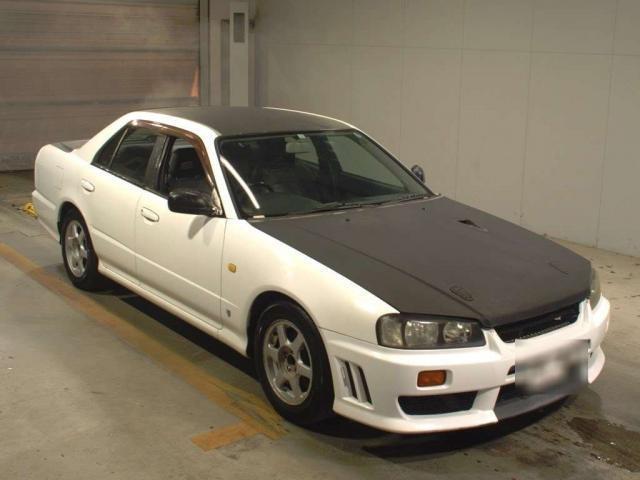NISSAN SKYLINE