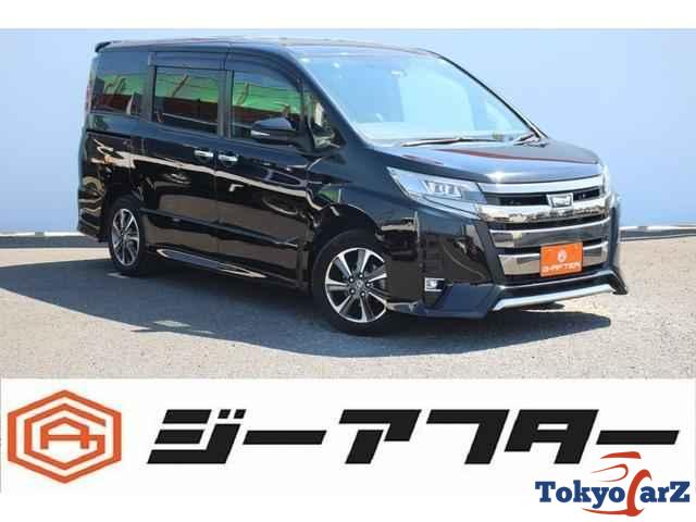 Toyota Noah. 