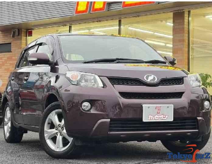 Toyota IST Dba-ncp115